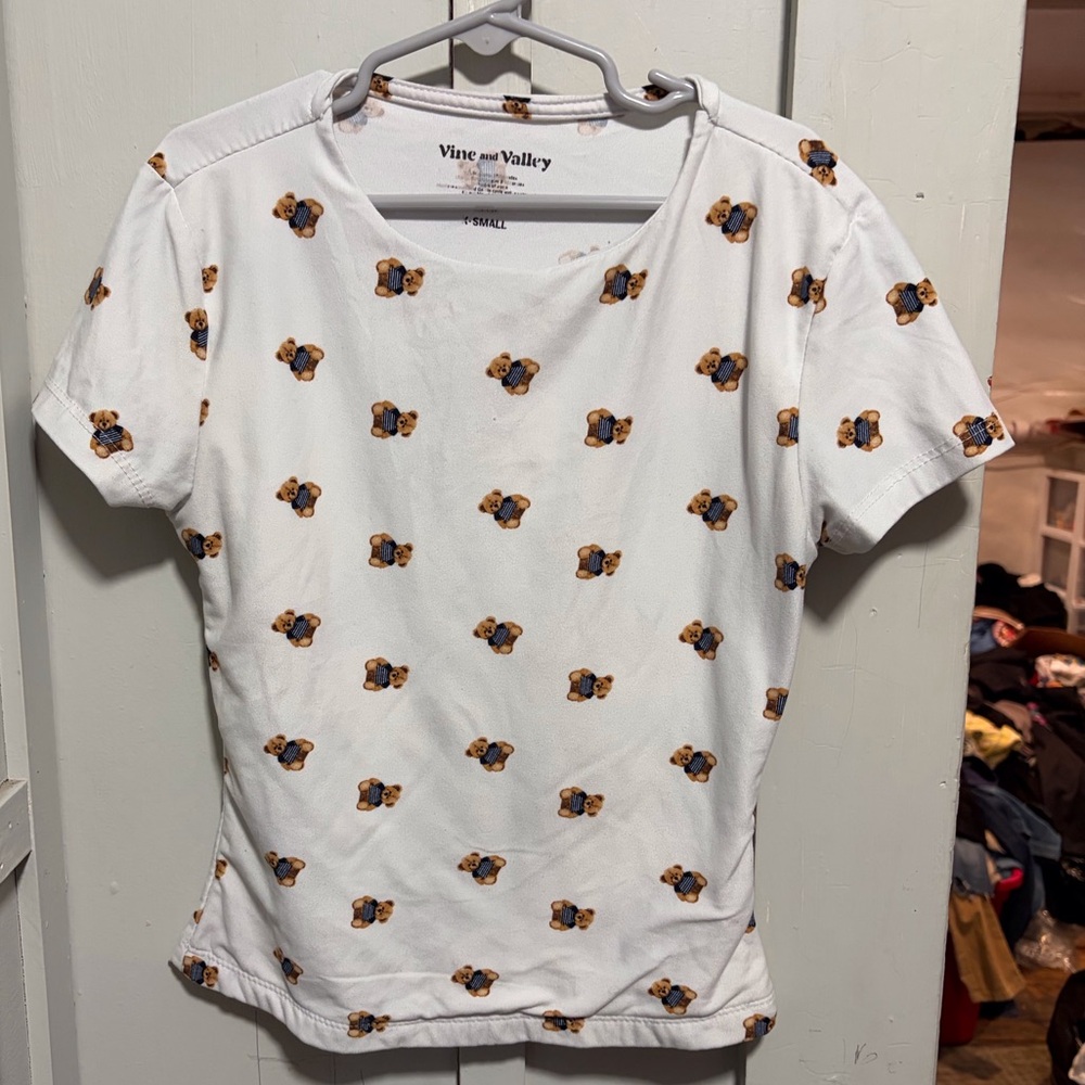 Kids vine and valley shirt size xs